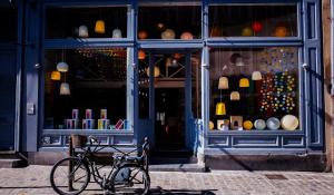 Store front 
